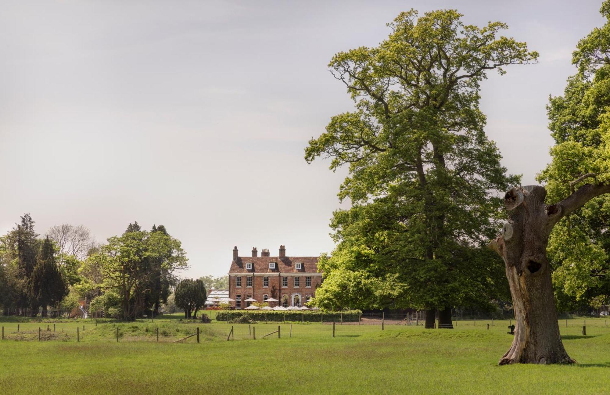 New Park Manor Hotel - A Luxury Family Hotel Brockenhurst Exterior photo